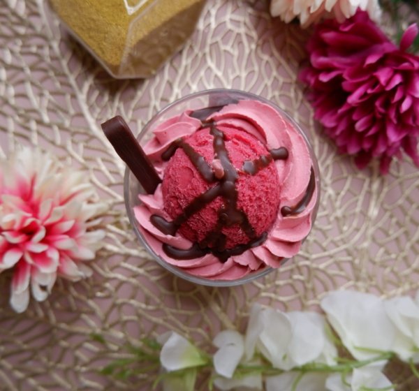 Bougie Gourmande Crème glacée cerise